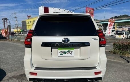 Toyota Land Cruiser Prado 150 рестайлинг 2, 2021 год, 3 764 027 рублей, 6 фотография