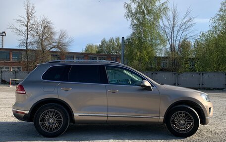 Volkswagen Touareg III, 2015 год, 3 300 000 рублей, 6 фотография