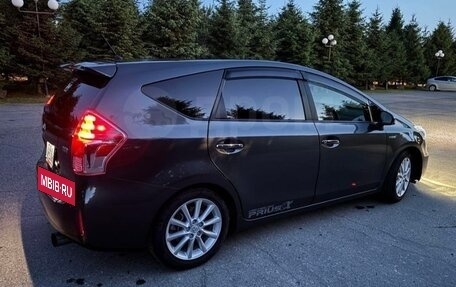 Toyota Prius Alpha I (ZVW40/41), 2013 год, 1 400 000 рублей, 4 фотография
