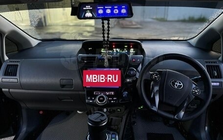 Toyota Prius Alpha I (ZVW40/41), 2013 год, 1 400 000 рублей, 11 фотография