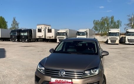 Volkswagen Touareg III, 2015 год, 3 300 000 рублей, 4 фотография