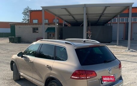 Volkswagen Touareg III, 2015 год, 3 300 000 рублей, 13 фотография