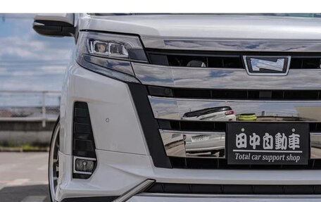 Toyota Noah III, 2021 год, 1 855 123 рублей, 6 фотография