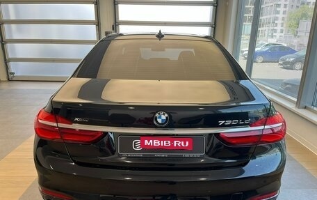 BMW 7 серия, 2018 год, 3 900 000 рублей, 6 фотография