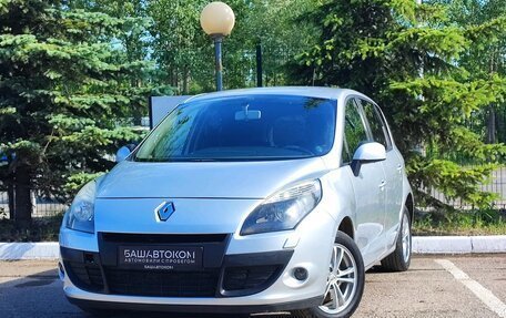 Renault Scenic III, 2010 год, 650 000 рублей, 2 фотография