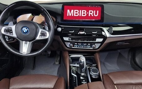 BMW 5 серия, 2021 год, 3 460 898 рублей, 7 фотография