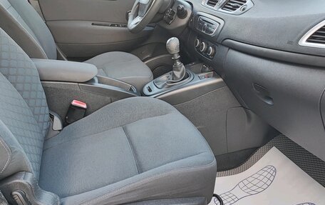 Renault Scenic III, 2010 год, 650 000 рублей, 8 фотография