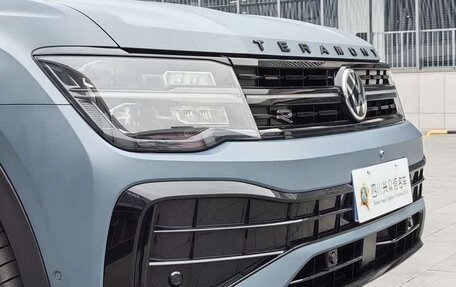 Volkswagen Teramont I, 2024 год, 4 580 000 рублей, 9 фотография