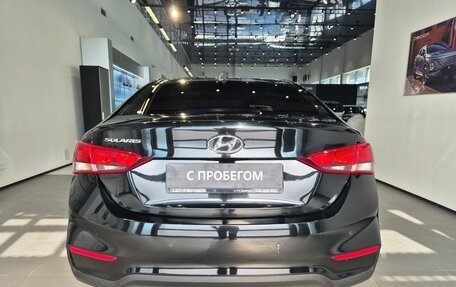 Hyundai Solaris II рестайлинг, 2018 год, 1 100 000 рублей, 5 фотография