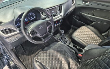 Hyundai Solaris II рестайлинг, 2018 год, 1 100 000 рублей, 12 фотография