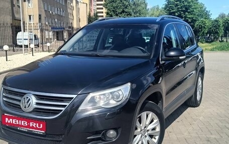 Volkswagen Tiguan I, 2010 год, 975 000 рублей, 3 фотография