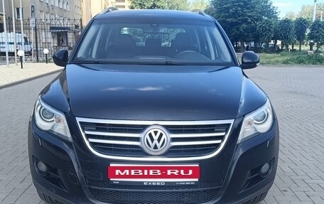 Volkswagen Tiguan I, 2010 год, 975 000 рублей, 2 фотография