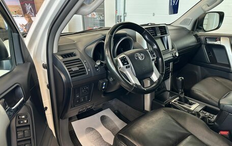 Toyota Land Cruiser Prado 150 рестайлинг 2, 2012 год, 3 599 000 рублей, 10 фотография