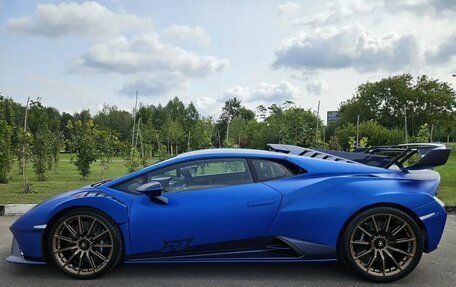 Lamborghini Huracán, 2023 год, 56 650 000 рублей, 2 фотография