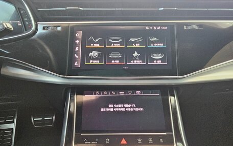 Audi Q8 I, 2021 год, 7 030 000 рублей, 10 фотография