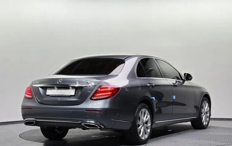 Mercedes-Benz E-Класс, 2020 год, 2 933 900 рублей, 2 фотография