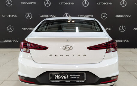 Hyundai Elantra VI рестайлинг, 2019 год, 1 770 000 рублей, 6 фотография