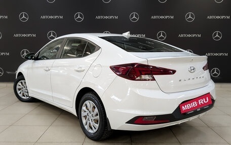 Hyundai Elantra VI рестайлинг, 2019 год, 1 770 000 рублей, 7 фотография