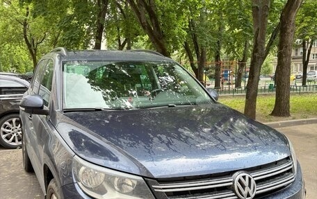 Volkswagen Tiguan I, 2015 год, 2 200 000 рублей, 2 фотография