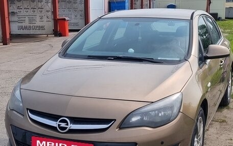 Opel Astra J, 2013 год, 680 000 рублей, 3 фотография