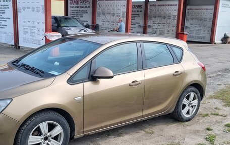 Opel Astra J, 2013 год, 680 000 рублей, 6 фотография