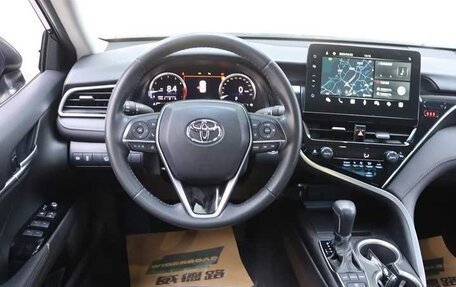 Toyota Camry, 2021 год, 2 500 000 рублей, 11 фотография