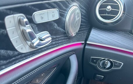 Mercedes-Benz E-Класс, 2017 год, 3 690 000 рублей, 10 фотография