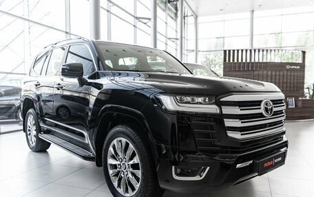 Toyota Land Cruiser, 2024 год, 12 800 000 рублей, 3 фотография