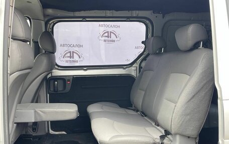 Hyundai Grand Starex Grand Starex I рестайлинг 2, 2010 год, 999 000 рублей, 11 фотография