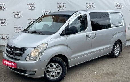 Hyundai Grand Starex Grand Starex I рестайлинг 2, 2010 год, 999 000 рублей, 2 фотография