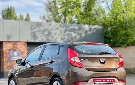 Hyundai Solaris II рестайлинг, 2014 год, 875 000 рублей, 5 фотография