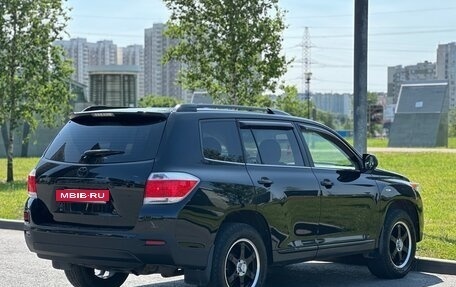 Toyota Highlander III, 2012 год, 1 730 000 рублей, 4 фотография