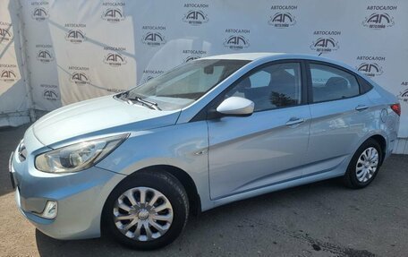 Hyundai Solaris II рестайлинг, 2012 год, 639 000 рублей, 2 фотография