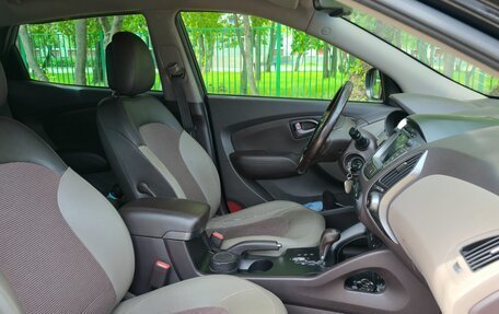 Hyundai ix35 I рестайлинг, 2015 год, 1 800 000 рублей, 2 фотография