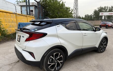Toyota C-HR I рестайлинг, 2020 год, 2 150 000 рублей, 3 фотография