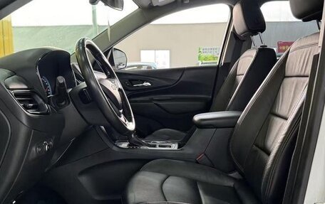 Chevrolet Equinox III, 2020 год, 1 195 500 рублей, 5 фотография