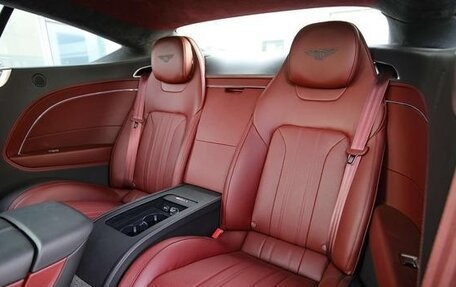 Bentley Continental GT III, 2020 год, 16 000 011 рублей, 10 фотография