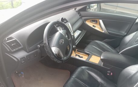 Toyota Camry, 2007 год, 700 000 рублей, 11 фотография