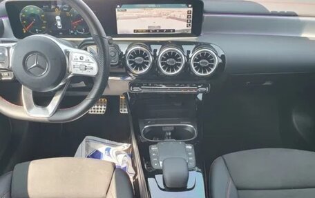 Mercedes-Benz CLA, 2022 год, 3 490 000 рублей, 7 фотография