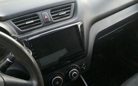 KIA Rio III рестайлинг, 2012 год, 720 000 рублей, 6 фотография