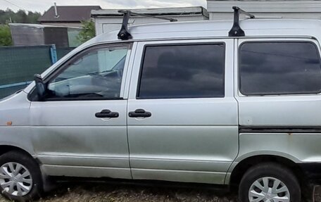 Toyota Town Ace III, 2001 год, 300 000 рублей, 4 фотография