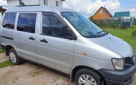 Toyota Town Ace III, 2001 год, 300 000 рублей, 5 фотография