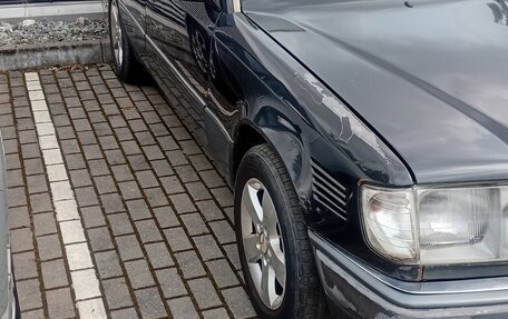 Mercedes-Benz E-Класс, 1993 год, 199 000 рублей, 2 фотография