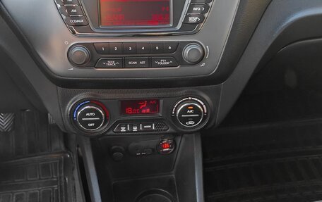 KIA Rio III рестайлинг, 2014 год, 1 000 000 рублей, 14 фотография