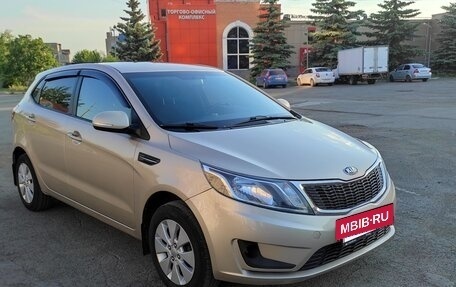 KIA Rio III рестайлинг, 2014 год, 1 000 000 рублей, 9 фотография