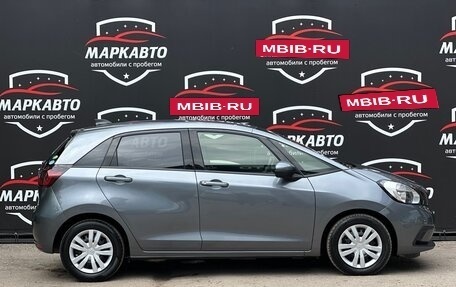 Honda Fit, 2020 год, 1 550 000 рублей, 3 фотография