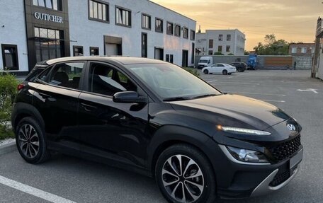 Hyundai Kona I, 2021 год, 2 100 000 рублей, 2 фотография