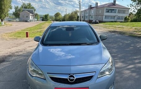 Opel Astra J, 2012 год, 425 000 рублей, 3 фотография
