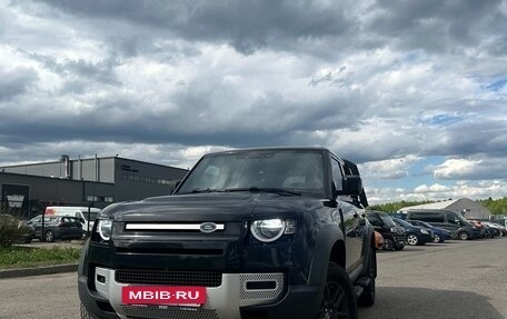 Land Rover Defender II, 2021 год, 6 300 000 рублей, 2 фотография