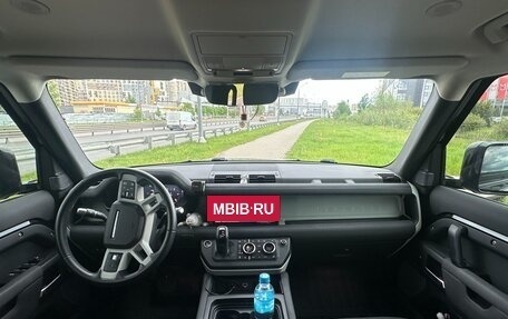 Land Rover Defender II, 2021 год, 6 300 000 рублей, 10 фотография